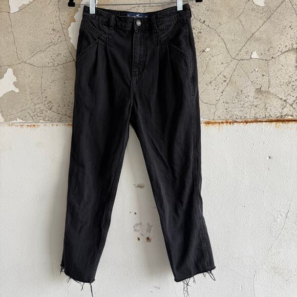 Hollister Ultra High Rise Mom Jeans Washed Black Raw Hem Womens 5s Soft Grunge - Picture 3 of 8